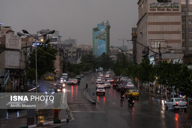 رگبار باران و وزش باد شدید در بیشتر استان‌های کشور