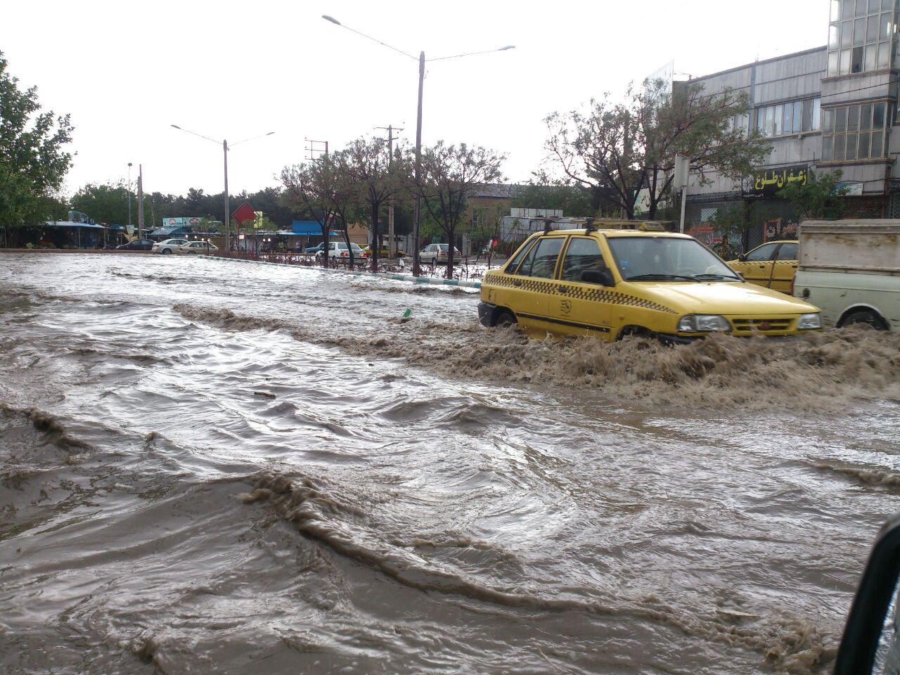 سیل و آبگرفتگی در ۴۰ شهرستان