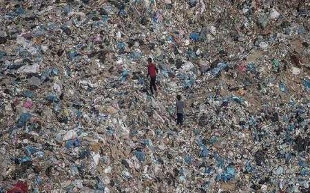سازمان ملل: در غزه بیش از ۳۳۰ هزار تن زباله انباشته شده است