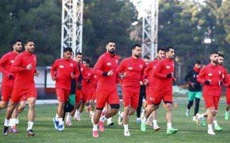 پرسپولیس صدرنشینی را تمرین کرد